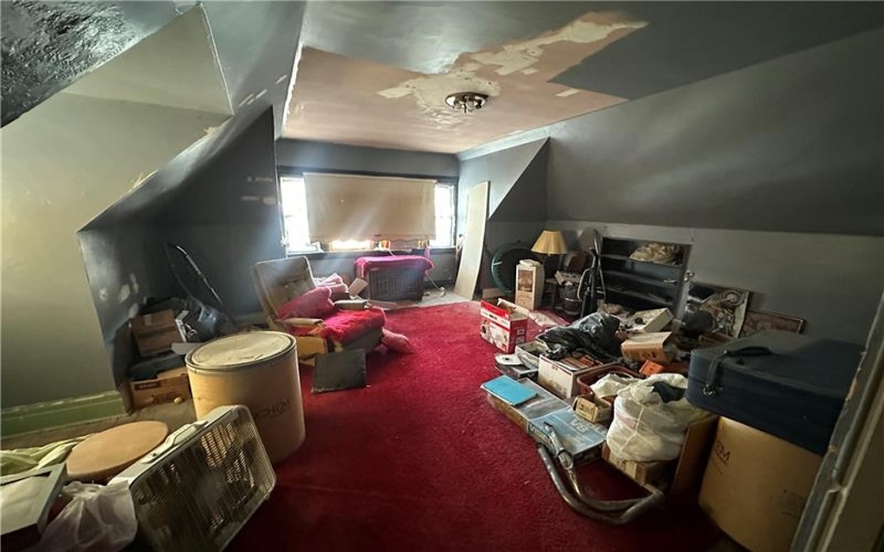172 Franklin Ave, Vandergrift, 15690, 3 Bedrooms Bedrooms, ,2.1 BathroomsBathrooms,Residential,For Sale,Franklin Ave,1743348