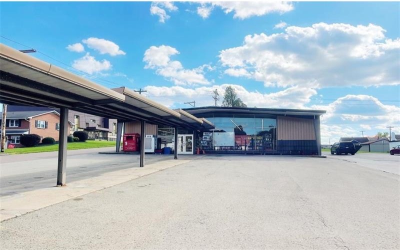 540 Main Street, Berlin, 15530, ,Commercial-industrial-business,For Sale,Main Street,1727271