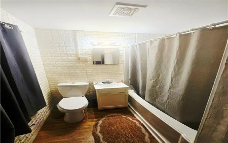 118 12th Street, Jeannette, 15644, 3 Bedrooms Bedrooms, 7 Rooms Rooms,1.1 BathroomsBathrooms,Residential,For Sale,12th Street,1740562