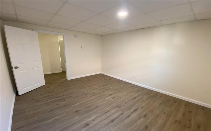 407 N Pittsburgh St, Connellsville, 15425, 1 Bedroom Bedrooms, ,1 BathroomBathrooms,Lease,For Rent,N Pittsburgh St,1733190