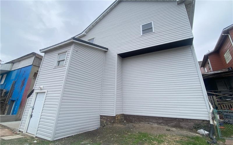 407 N Pittsburgh St, Connellsville, 15425, 1 Bedroom Bedrooms, ,1 BathroomBathrooms,Lease,For Rent,N Pittsburgh St,1733190