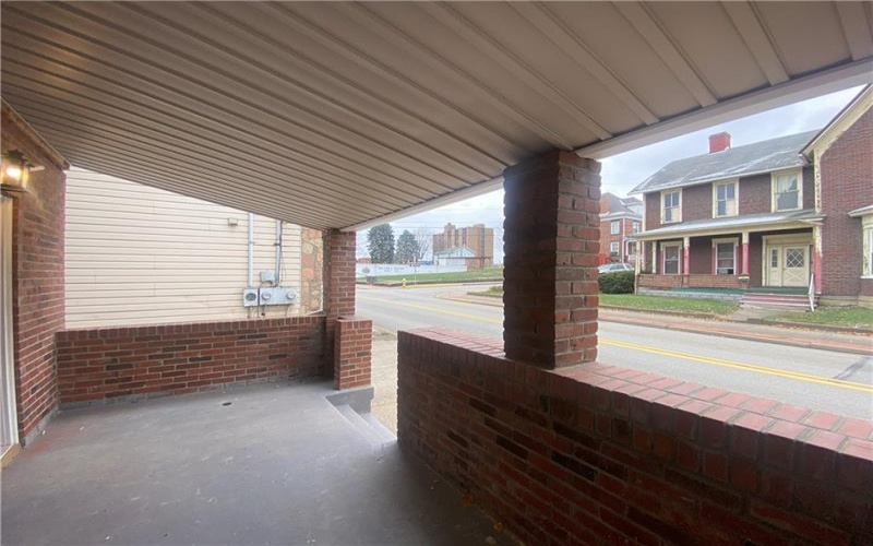 407 N Pittsburgh St, Connellsville, 15425, 1 Bedroom Bedrooms, ,1 BathroomBathrooms,Lease,For Rent,N Pittsburgh St,1733190