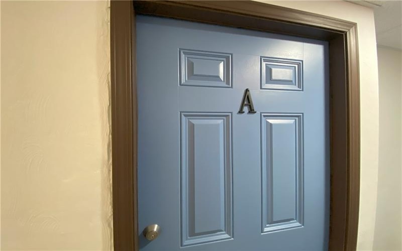 407 N Pittsburgh St, Connellsville, 15425, 1 Bedroom Bedrooms, ,1 BathroomBathrooms,Lease,For Rent,N Pittsburgh St,1733190