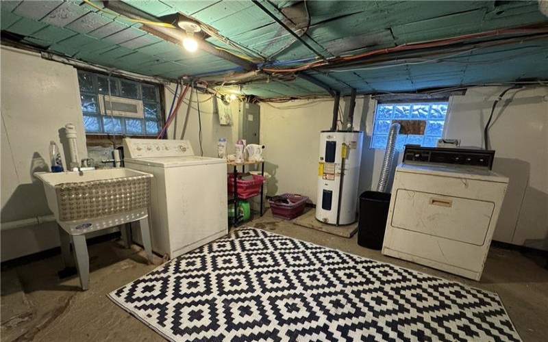 10 Elm Street, Meadowlands, 15347, 2 Bedrooms Bedrooms, 5 Rooms Rooms,1 BathroomBathrooms,Residential,For Sale,Elm Street,1745865