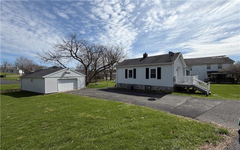 10 Elm Street, Meadowlands, 15347, 2 Bedrooms Bedrooms, 5 Rooms Rooms,1 BathroomBathrooms,Residential,For Sale,Elm Street,1745865