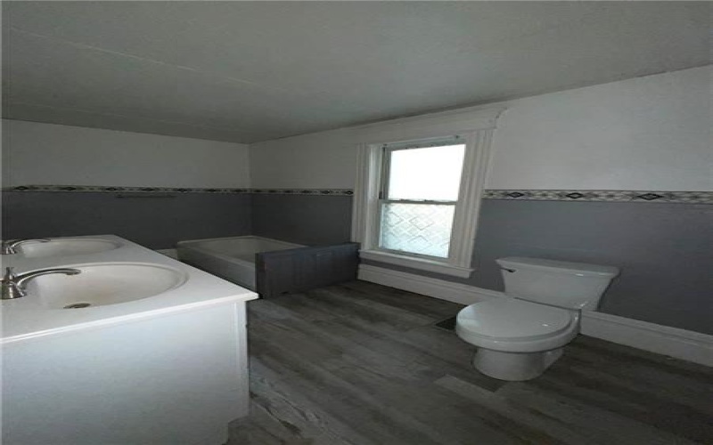 540 9th St, Connellsville, 15425, 3 Bedrooms Bedrooms, ,2 BathroomsBathrooms,Residential,For Sale,9th St,1733239