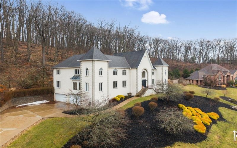 4306 Michel Court, Murrysville, 15668, 5 Bedrooms Bedrooms, 13 Rooms Rooms,5.1 BathroomsBathrooms,Residential,For Sale,Michel Court,1743358