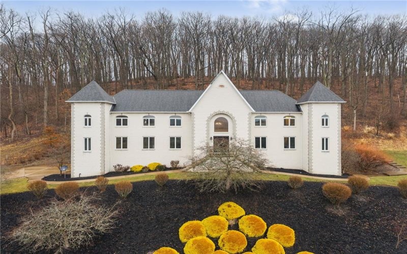 4306 Michel Court, Murrysville, 15668, 5 Bedrooms Bedrooms, 13 Rooms Rooms,5.1 BathroomsBathrooms,Residential,For Sale,Michel Court,1743358
