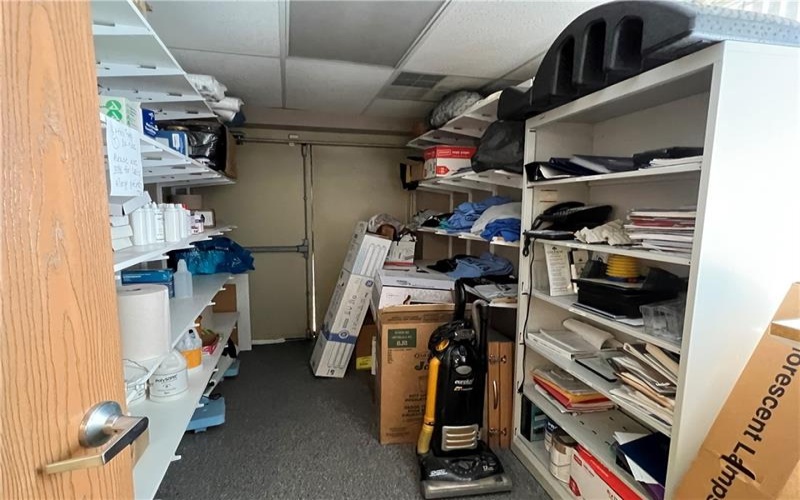 997 Main St, Washington, 15301, ,Commercial-industrial-business,For Sale,Main St,1737604