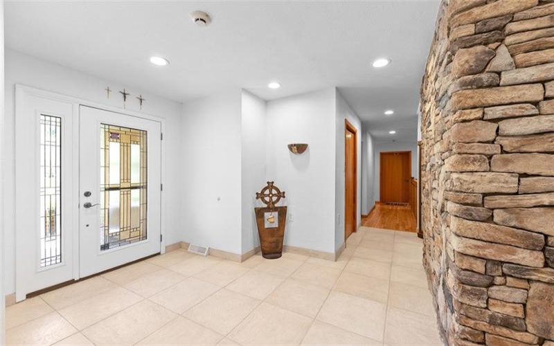 4050 Adelaide Hls, Connellsville, 15425, 4 Bedrooms Bedrooms, 9 Rooms Rooms,4.1 BathroomsBathrooms,Residential,For Sale,Adelaide Hls,1727469