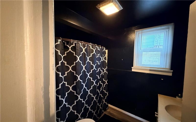 1001 Lincoln Ave, Charleroi, 15022, 3 Bedrooms Bedrooms, 8 Rooms Rooms,2 BathroomsBathrooms,Residential,For Sale,Lincoln Ave,1740630