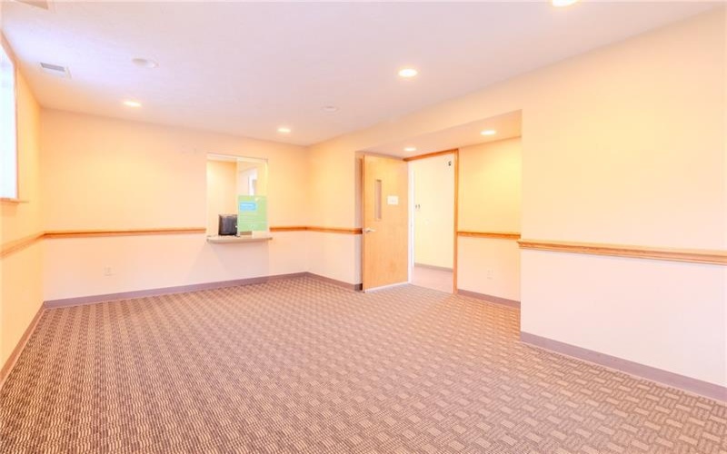 1600 Wildlife Lodge Rd Ste #1, New Kensington, 15068, ,Commercial-industrial-business,For Sale,Wildlife Lodge Rd Ste #1,1727476