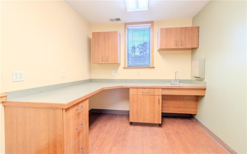 1600 Wildlife Lodge Rd Ste #1, New Kensington, 15068, ,Commercial-industrial-business,For Sale,Wildlife Lodge Rd Ste #1,1727476