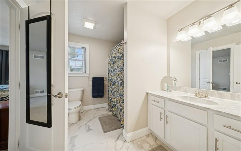 336 Village Court, Ligonier, 15658, 3 Bedrooms Bedrooms, 7 Rooms Rooms,2.1 BathroomsBathrooms,Residential,For Sale,Village Court,1733313