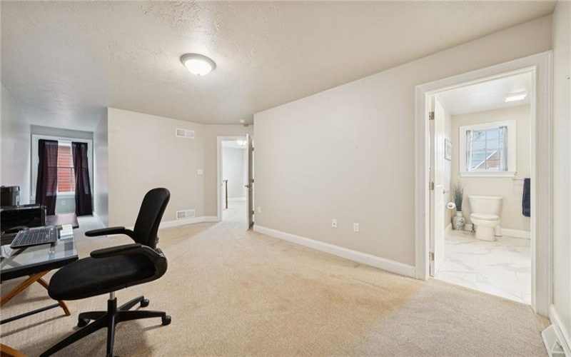 336 Village Court, Ligonier, 15658, 3 Bedrooms Bedrooms, 7 Rooms Rooms,2.1 BathroomsBathrooms,Residential,For Sale,Village Court,1733313
