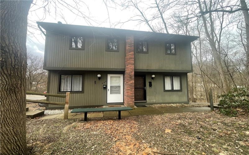 446 Crosby Dr, Canonsburg, 15317, 3 Bedrooms Bedrooms, 7 Rooms Rooms,1.1 BathroomsBathrooms,Residential,For Sale,Crosby Dr,1740674