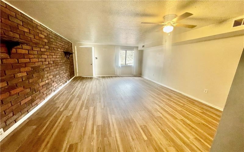 446 Crosby Dr, Canonsburg, 15317, 3 Bedrooms Bedrooms, 7 Rooms Rooms,1.1 BathroomsBathrooms,Residential,For Sale,Crosby Dr,1740674