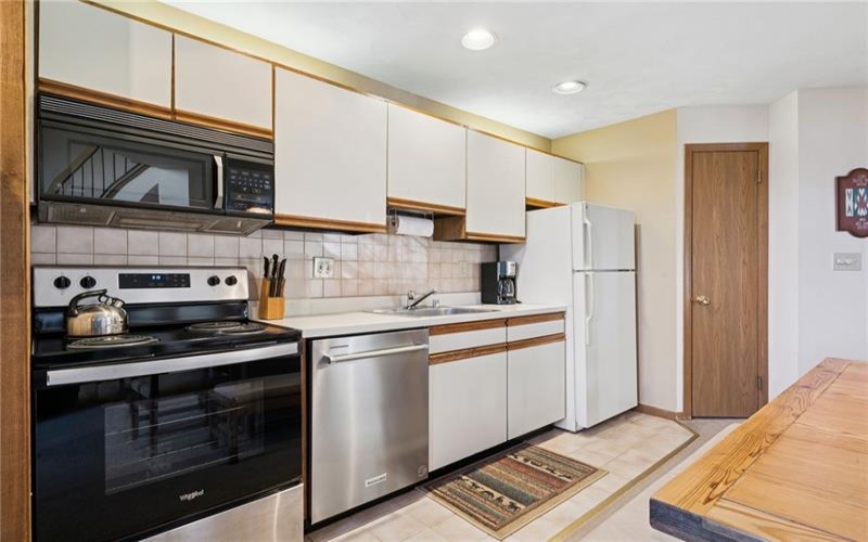 X7 SunRidge Drive, Champion, 15622, 2 Bedrooms Bedrooms, 7 Rooms Rooms,2 BathroomsBathrooms,Residential,For Sale,SunRidge Drive,1727516