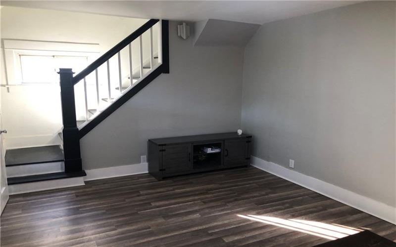 144 Grandview Way, Charleroi, 15022, 3 Bedrooms Bedrooms, ,2 BathroomsBathrooms,Residential,For Sale,Grandview Way,1733321