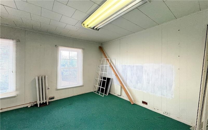 439 Maple Ave, Greensburg, 15601, 3 Bedrooms Bedrooms, ,1.2 BathroomsBathrooms,Residential,For Sale,Maple Ave,1727554