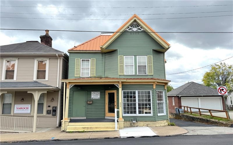 439 Maple Ave, Greensburg, 15601, 3 Bedrooms Bedrooms, ,1.2 BathroomsBathrooms,Residential,For Sale,Maple Ave,1727554