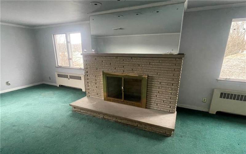 701 Thompson, Donora, 15033, 3 Bedrooms Bedrooms, 14 Rooms Rooms,2.2 BathroomsBathrooms,Residential,For Sale,Thompson,1733342