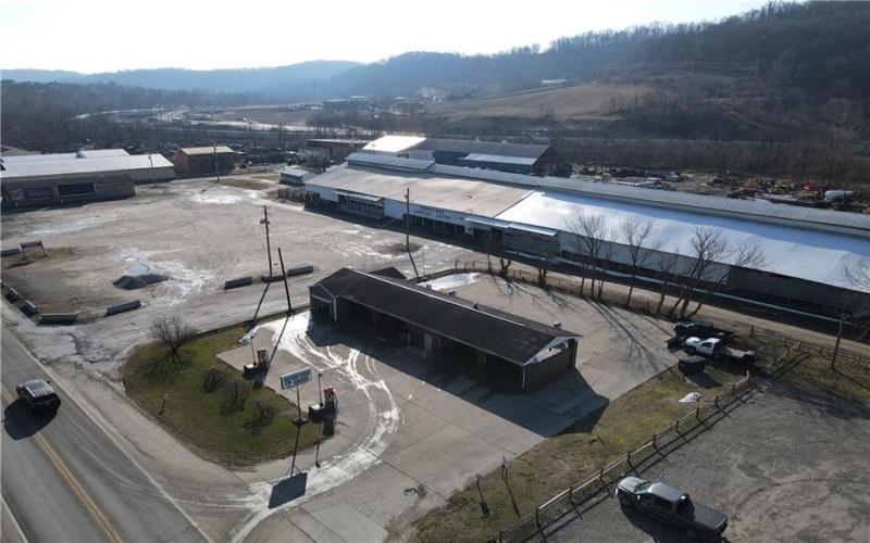 588 W High St - 118 School Dr, Waynesburg, 15370, ,Commercial-industrial-business,For Sale,W High St - 118 School Dr,1743451