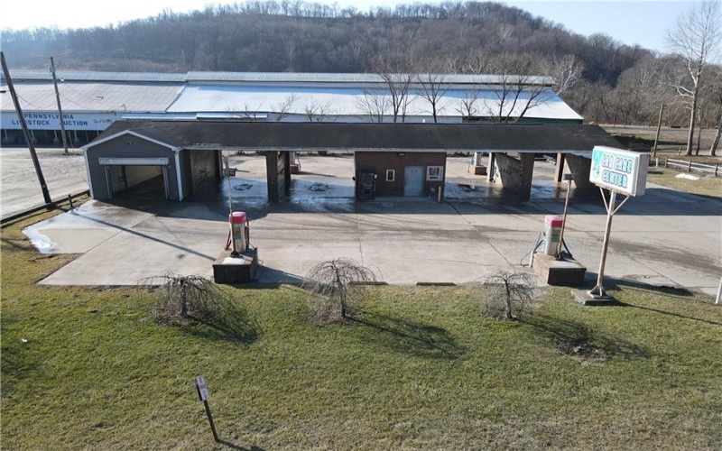 588 W High St - 118 School Dr, Waynesburg, 15370, ,Commercial-industrial-business,For Sale,W High St - 118 School Dr,1743451