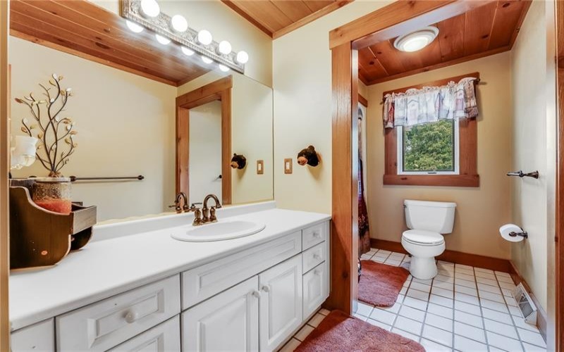 2162 Garards Fort Road, Waynesburg, 15370, 5 Bedrooms Bedrooms, ,4.1 BathroomsBathrooms,Residential,For Sale,Garards Fort Road,1727625