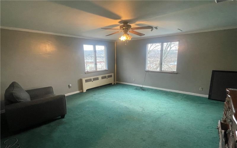 701 Thompson, Donora, 15033, ,Multi-unit,For Sale,Thompson,1733407