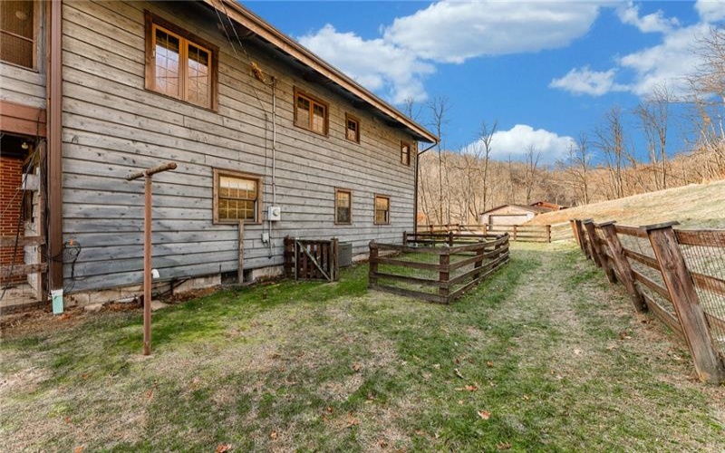264 Stewart Run Road, Waynesburg, 15370, 3 Bedrooms Bedrooms, ,2.1 BathroomsBathrooms,Residential,For Sale,Stewart Run Road,1737733