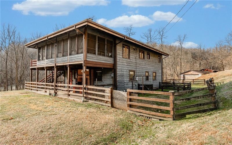 264 Stewart Run Road, Waynesburg, 15370, 3 Bedrooms Bedrooms, ,2.1 BathroomsBathrooms,Residential,For Sale,Stewart Run Road,1737733