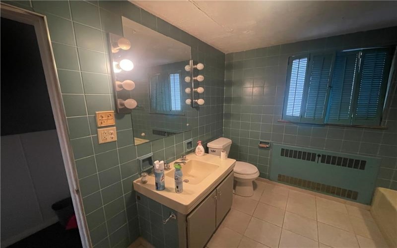 701 Thompson, Donora, 15033, ,Commercial-industrial-business,For Sale,Thompson,1733415