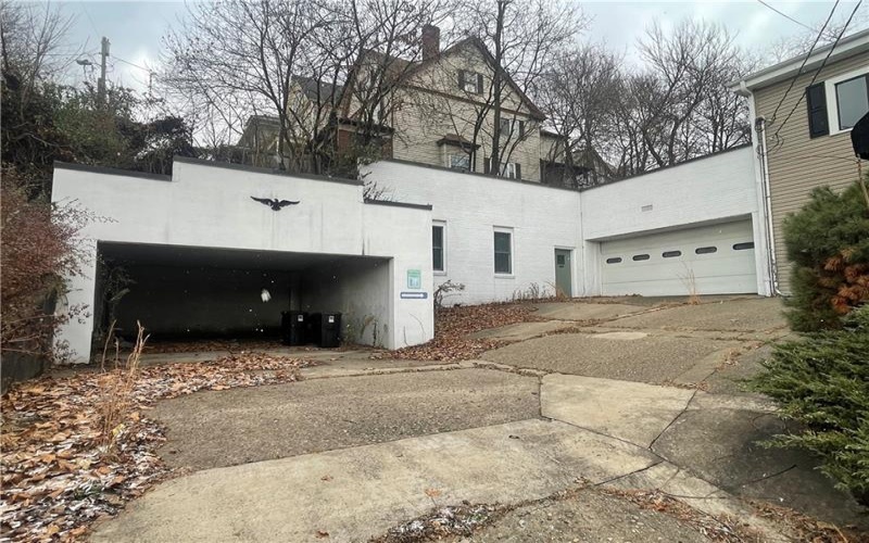 701 Thompson, Donora, 15033, ,Commercial-industrial-business,For Sale,Thompson,1733415