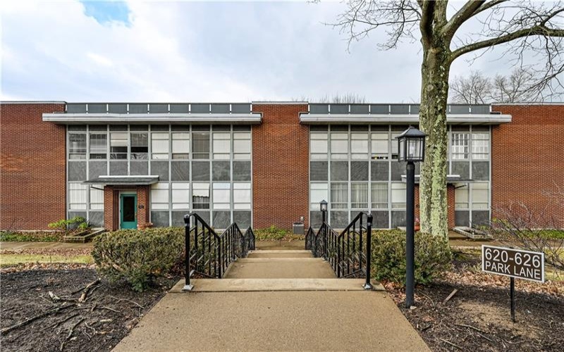 624 PARK LANE, Greensburg, 15601, 2 Bedrooms Bedrooms, 5 Rooms Rooms,1 BathroomBathrooms,Residential,For Sale,PARK LANE,1740759