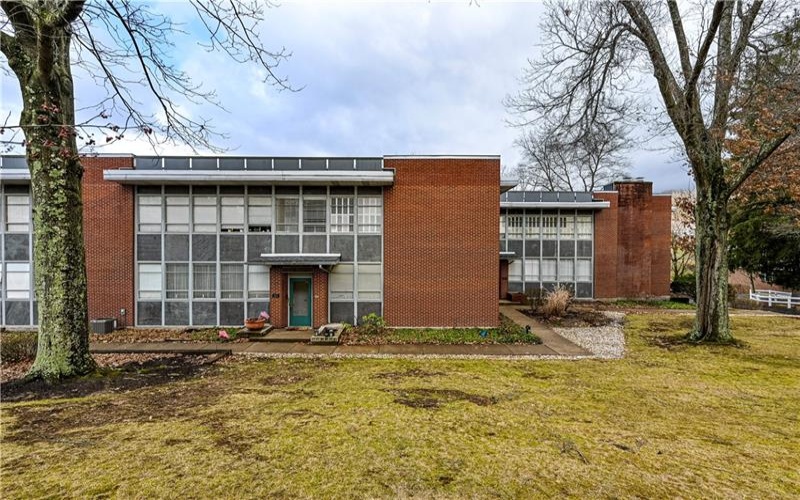624 PARK LANE, Greensburg, 15601, 2 Bedrooms Bedrooms, 5 Rooms Rooms,1 BathroomBathrooms,Residential,For Sale,PARK LANE,1740759
