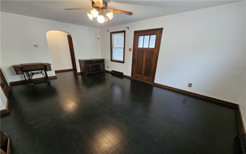 434 Cecil Street, Canonsburg, 15317, 3 Bedrooms Bedrooms, 8 Rooms Rooms,1 BathroomBathrooms,Residential,For Sale,Cecil Street,1733427