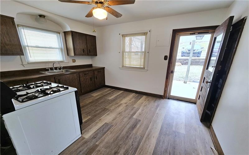 434 Cecil Street, Canonsburg, 15317, 3 Bedrooms Bedrooms, 8 Rooms Rooms,1 BathroomBathrooms,Residential,For Sale,Cecil Street,1733427