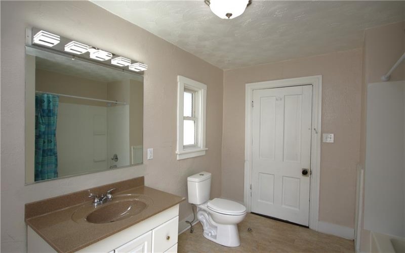 180 Morton Street, New Eagle, 15067, 5 Bedrooms Bedrooms, 11 Rooms Rooms,1.1 BathroomsBathrooms,Residential,For Sale,Morton Street,1743494