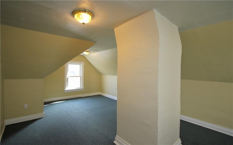 180 Morton Street, New Eagle, 15067, 5 Bedrooms Bedrooms, 11 Rooms Rooms,1.1 BathroomsBathrooms,Residential,For Sale,Morton Street,1743494