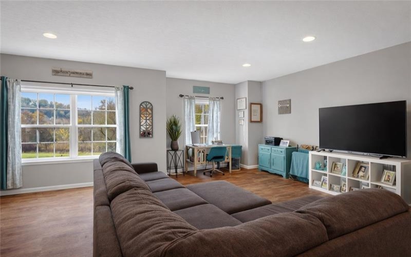 120 John Street, Washington, 15301, 3 Bedrooms Bedrooms, 9 Rooms Rooms,2.1 BathroomsBathrooms,Residential,For Sale,John Street,1727676