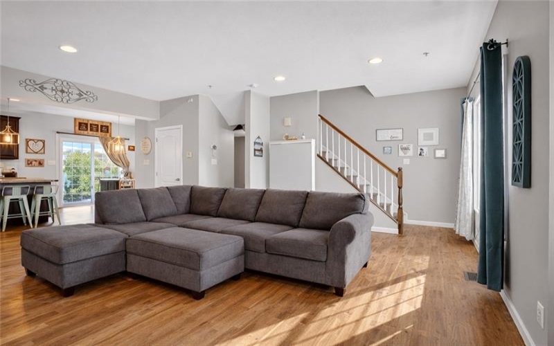 120 John Street, Washington, 15301, 3 Bedrooms Bedrooms, 9 Rooms Rooms,2.1 BathroomsBathrooms,Residential,For Sale,John Street,1727676