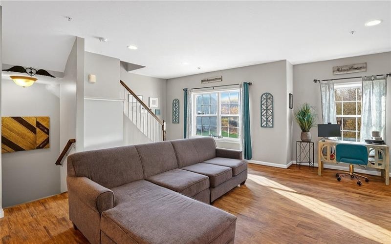 120 John Street, Washington, 15301, 3 Bedrooms Bedrooms, 9 Rooms Rooms,2.1 BathroomsBathrooms,Residential,For Sale,John Street,1727676