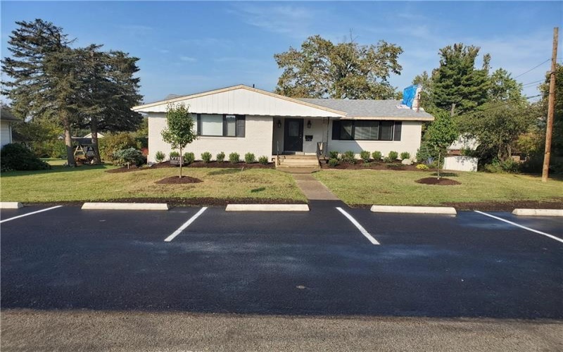 3122 Carson Ave Ste Ste 1, 2, 3, Murrysville, 15668, ,Commercial-industrial-business,For Sale,Carson Ave Ste Ste 1,2,3,1740817