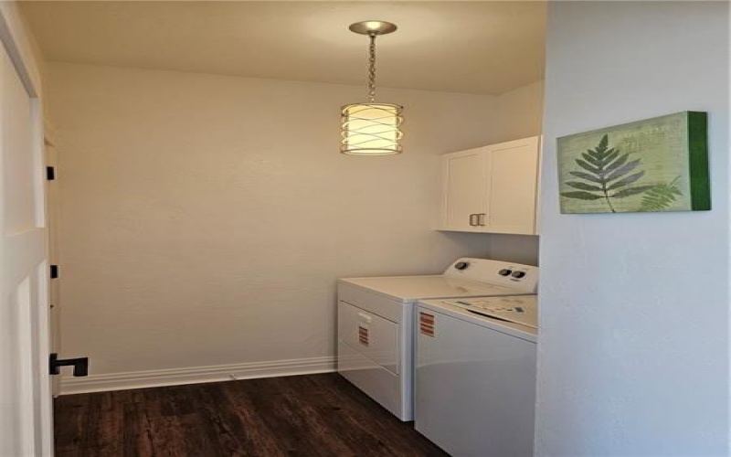 810 10th St, Youngwood, 15697, 2 Bedrooms Bedrooms, ,3 BathroomsBathrooms,Residential,For Sale,10th St,1743496