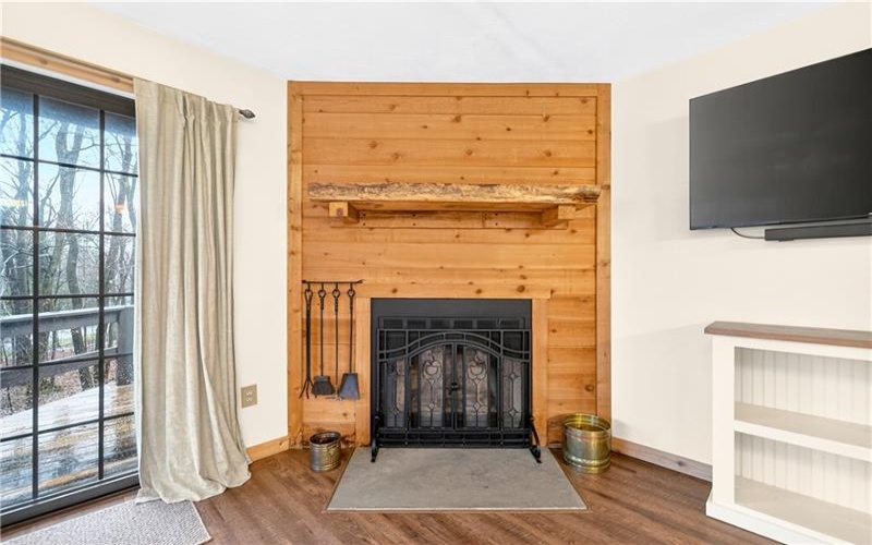 1245 Tanyard Ln, Hidden Valley, 15502, 2 Bedrooms Bedrooms, 3 Rooms Rooms,2 BathroomsBathrooms,Residential,For Sale,Tanyard Ln,1746061