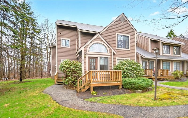 1245 Tanyard Ln, Hidden Valley, 15502, 2 Bedrooms Bedrooms, 3 Rooms Rooms,2 BathroomsBathrooms,Residential,For Sale,Tanyard Ln,1746061
