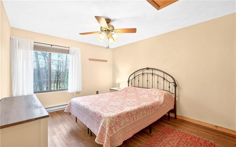 1245 Tanyard Ln, Hidden Valley, 15502, 2 Bedrooms Bedrooms, 3 Rooms Rooms,2 BathroomsBathrooms,Residential,For Sale,Tanyard Ln,1746061
