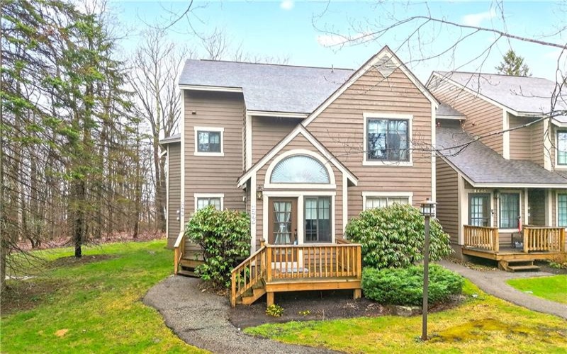 1245 Tanyard Ln, Hidden Valley, 15502, 2 Bedrooms Bedrooms, 3 Rooms Rooms,2 BathroomsBathrooms,Residential,For Sale,Tanyard Ln,1746061