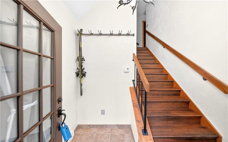 1245 Tanyard Ln, Hidden Valley, 15502, 2 Bedrooms Bedrooms, 3 Rooms Rooms,2 BathroomsBathrooms,Residential,For Sale,Tanyard Ln,1746061
